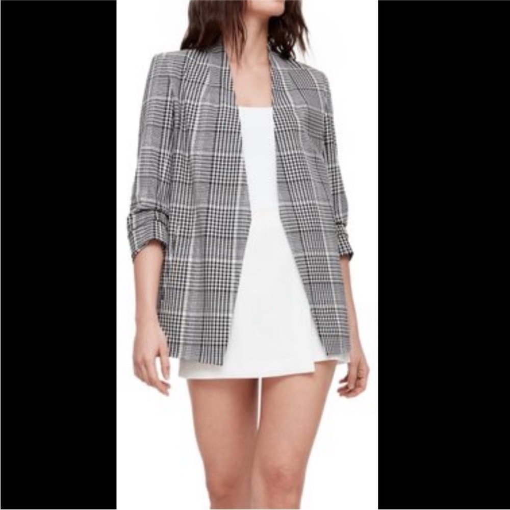 Aritzia Babaton Macaulay Plaid Houndstooth Blazer Black White Size 2